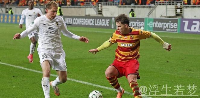 巴萨、曼城与切尔西争抢波兰17岁妖星皮图谢夫斯基 巴萨、曼城与切尔西争抢波兰17岁妖星皮图谢夫斯基